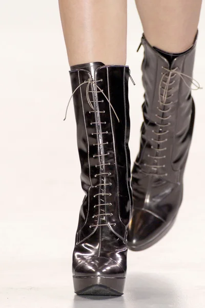 Look 28
